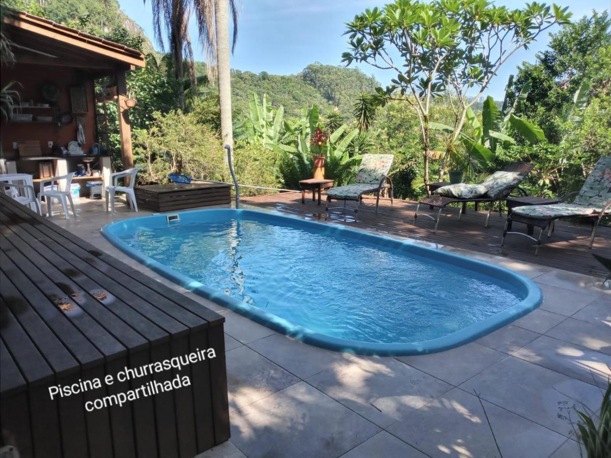 Apto Terreo Com Jardim - Do Estaleiro- Apartamento
